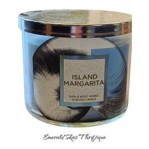 Bath & body Works Island Margarita candle, new,‎ 3 wick, free shipping